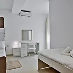 Stunning 2 Bed Meters Away From Sliema
