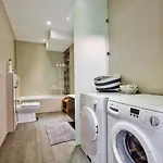Stunning 2 Bed Meters Away From Appartement Sliema