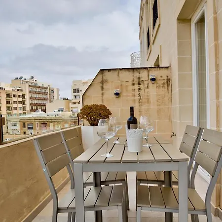 Appartement Stunning 2 Bed Meters Away From *