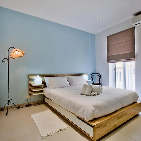 Apartment Bright And 2 Bedroom In Sliema