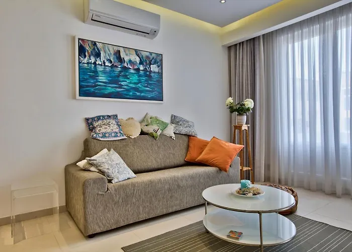 아파트 Stunning 2 Bed Meters Away From 슬리에마